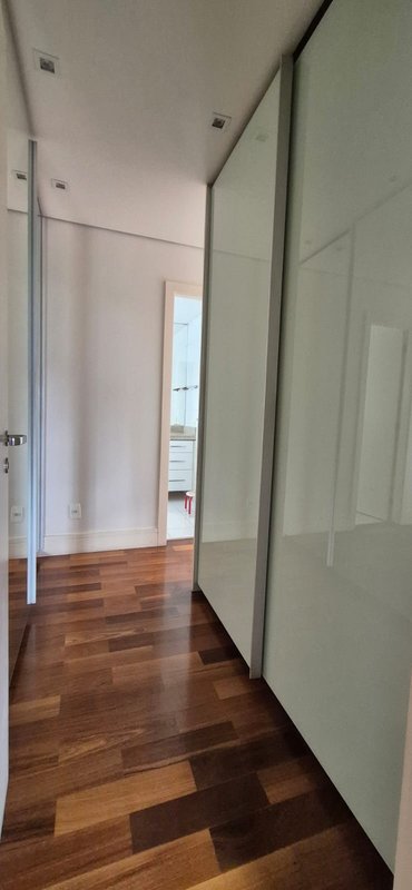 ALUGA-SE LINDO APARTAMENTO - 3 SU&Iacute;TES &ndash; 2 VAGAS - 138 M&sup2; Rua Antônio Pacheco Valente São Paulo - 