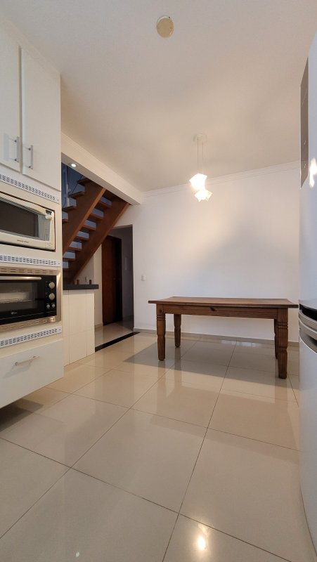 VENDO LINDA CASA NOVA COMPLETA &ndash; 130M2 &ndash; OPORTUNIDADE! Rua Jacutinga Indaiatuba - 