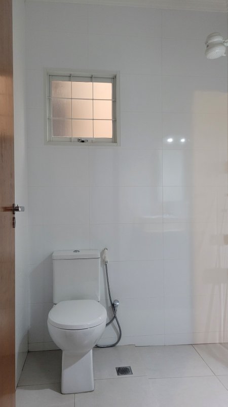 VENDO LINDA CASA NOVA COMPLETA &ndash; 130M2 &ndash; OPORTUNIDADE! Rua Jacutinga Indaiatuba - 