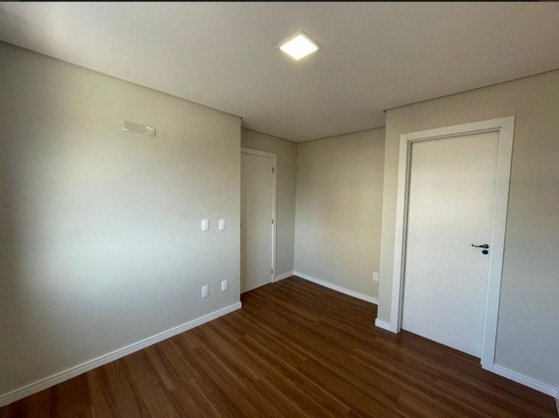 Apartamento no Res. Selecto Rua Florianópolis Timbó - 