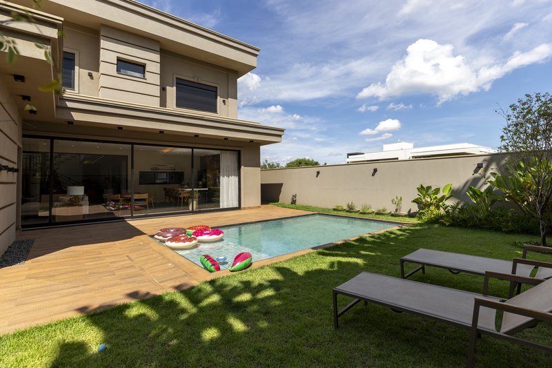Casa &agrave; Venda condom&iacute;nio Bela Vista Ribeir&atilde;o Preto Alameda Olhos Dágua Ribeirão Preto - 