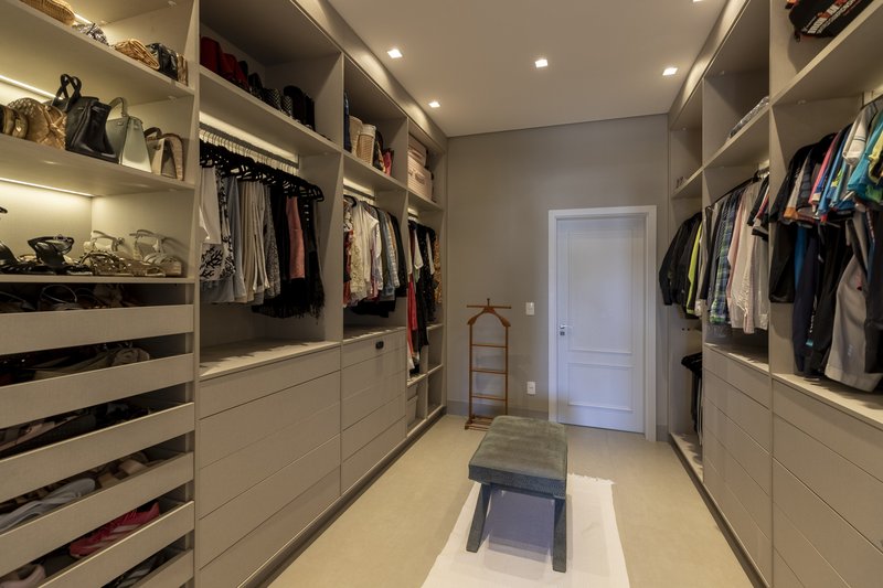 Casa &agrave; Venda condom&iacute;nio Bela Vista Ribeir&atilde;o Preto Alameda Olhos Dágua Ribeirão Preto - 