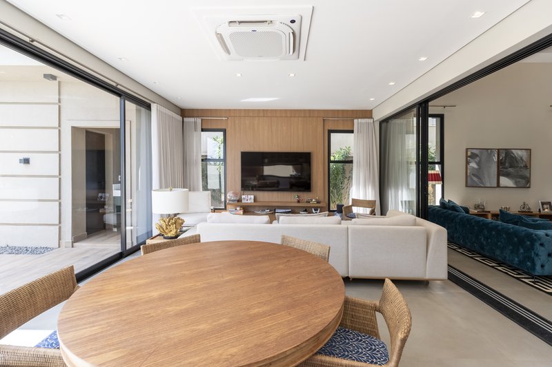 Casa &agrave; Venda condom&iacute;nio Bela Vista Ribeir&atilde;o Preto Alameda Olhos Dágua Ribeirão Preto - 