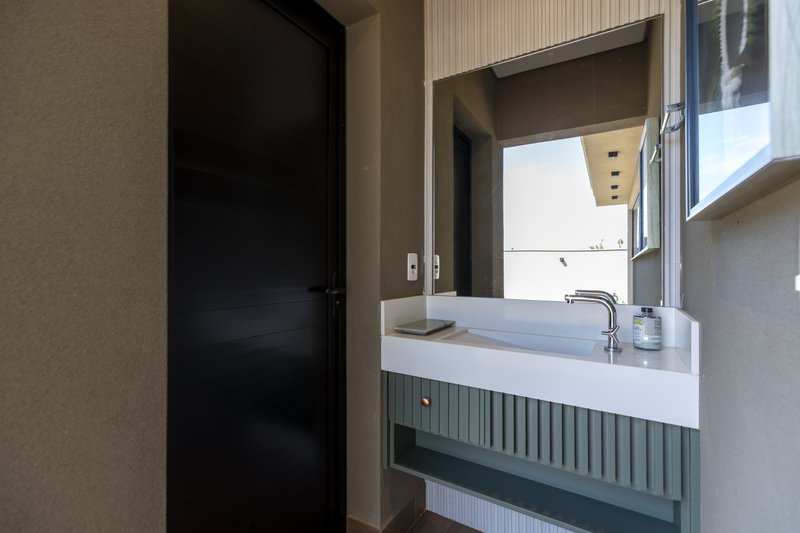 Casa &agrave; Venda condom&iacute;nio Bela Vista Ribeir&atilde;o Preto Alameda Olhos Dágua Ribeirão Preto - 