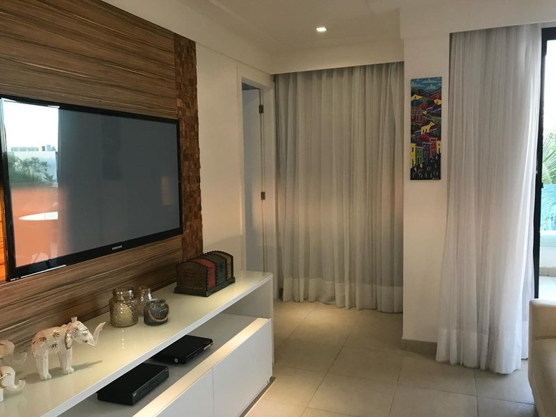 4 QUARTOS OPORTUNIDADE &Uacute;NICA NO IBEROSTATE PRAIA DO FORTE CONDOMINIO PISCINA &Agrave; VENDA! Rodovia BA 099, km 56 MATA DE SÃO JOÃO - 