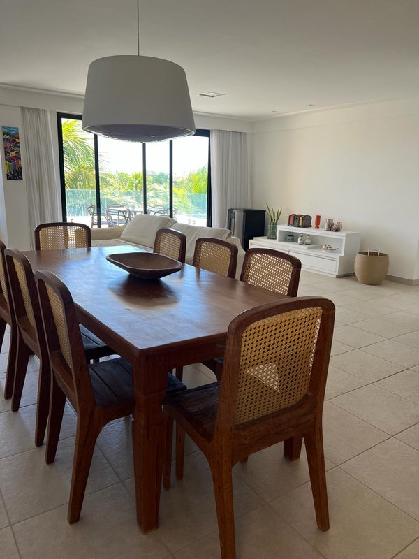 4 QUARTOS OPORTUNIDADE &Uacute;NICA NO IBEROSTATE PRAIA DO FORTE CONDOMINIO PISCINA &Agrave; VENDA! Rodovia BA 099, km 56 MATA DE SÃO JOÃO - 