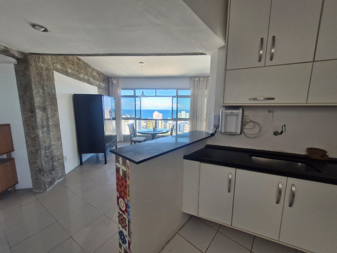 APARTAMENTO NASCENTE 3 QUARTOS SU&Iacute;TE DEPEND&Ecirc;NCIA 2 GARAGENS ELEVADORES &Agrave; VENDA NA BARRA! Avenida Princesa Isabel Salvador - 