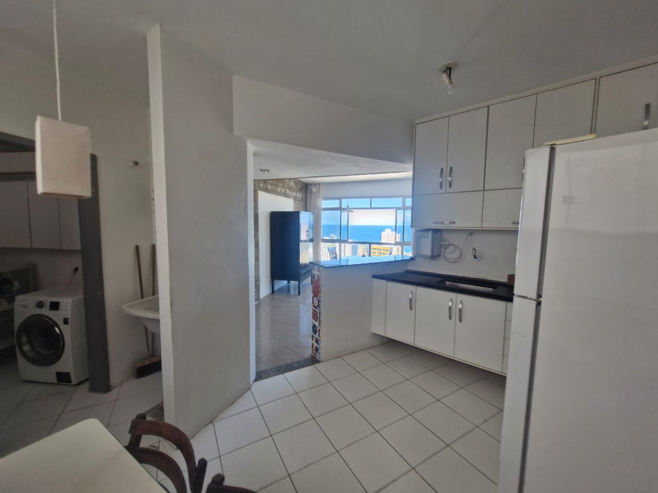 APARTAMENTO NASCENTE 3 QUARTOS SU&Iacute;TE DEPEND&Ecirc;NCIA 2 GARAGENS ELEVADORES &Agrave; VENDA NA BARRA! Avenida Princesa Isabel Salvador - 