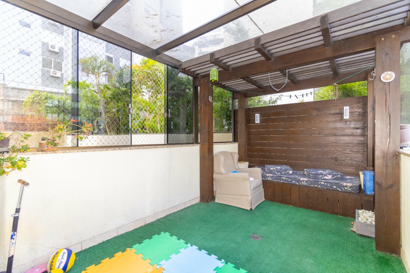 R$ 850.000 - BELO APARTAMENTO - 92M2 - 2 DORM - SU&Iacute;TE - GARDEN - 2 VAGAS Rua Engenheiro Adolfo Stern Porto Alegre - 