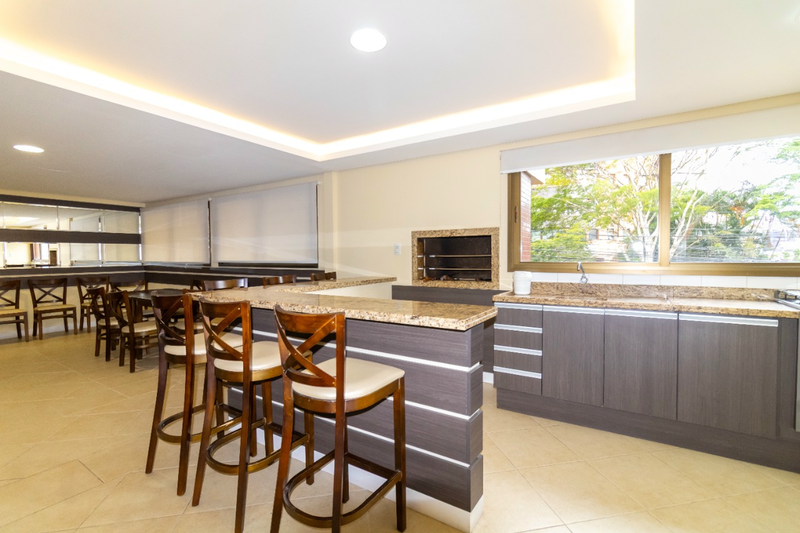 R$ 850.000 - BELO APARTAMENTO - 92M2 - 2 DORM - SU&Iacute;TE - GARDEN - 2 VAGAS Rua Engenheiro Adolfo Stern Porto Alegre - 