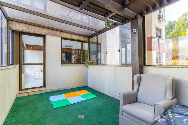 R$ 850.000 - BELO APARTAMENTO - 92M2 - 2 DORM - SU&Iacute;TE - GARDEN - 2 VAGAS Rua Engenheiro Adolfo Stern Porto Alegre - 