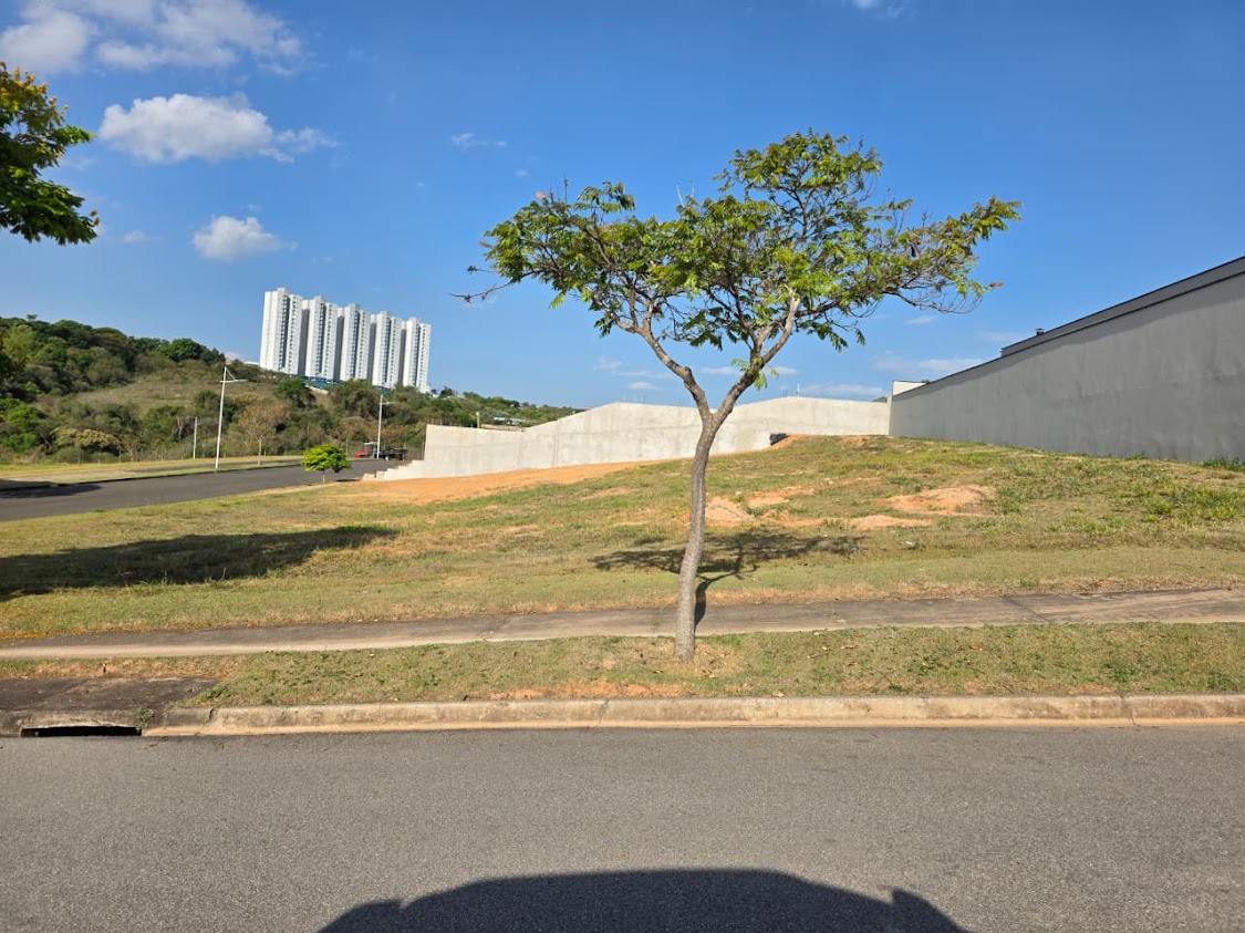 Terreno &agrave; venda,1144 m&sup2;- Condom&iacute;nio Saint Patrick - Sorocaba - SP Avenida Cannes Sorocaba - 