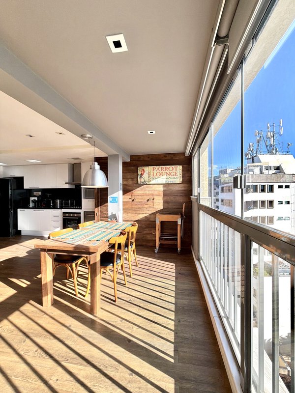 R$ 799.000 - LIND&Iacute;SSIMO - MOBILIADO - 60M2 - 1 DORMIT&Oacute;RIO - 1 VAGA - VISTA - INFRA Avenida Luiz Manoel Gonzaga Porto Alegre - 