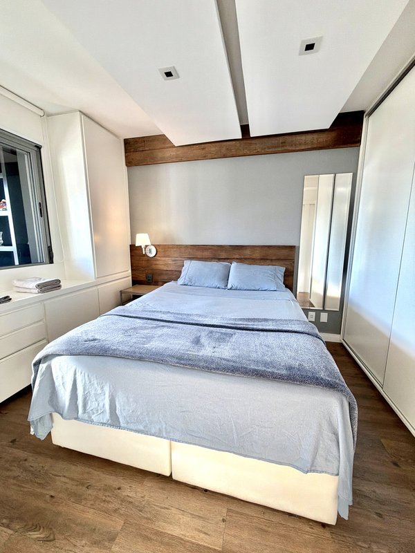 R$ 799.000 - LIND&Iacute;SSIMO - MOBILIADO - 60M2 - 1 DORMIT&Oacute;RIO - 1 VAGA - VISTA - INFRA Avenida Luiz Manoel Gonzaga Porto Alegre - 