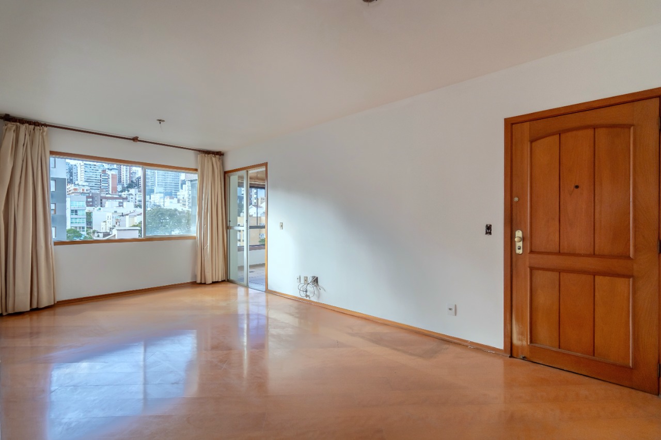 R$ 795.000 - OPORTUNIDADE - &Oacute;TIMO APARTAMENTO - 108M2 - 3 DORM - SU&Iacute;TE - 2 VAGAS Avenida Neusa Goulart Brizola Porto Alegre - 