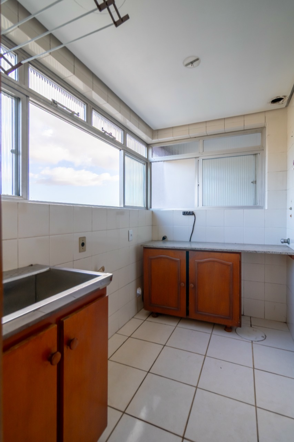 R$ 795.000 - OPORTUNIDADE - &Oacute;TIMO APARTAMENTO - 108M2 - 3 DORM - SU&Iacute;TE - 2 VAGAS Avenida Neusa Goulart Brizola Porto Alegre - 
