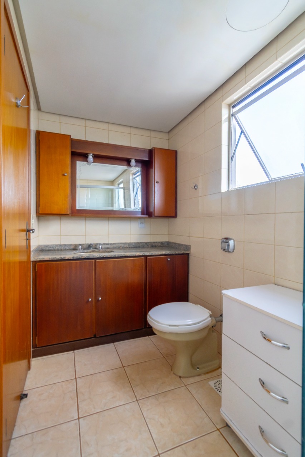 R$ 795.000 - OPORTUNIDADE - &Oacute;TIMO APARTAMENTO - 108M2 - 3 DORM - SU&Iacute;TE - 2 VAGAS Avenida Neusa Goulart Brizola Porto Alegre - 