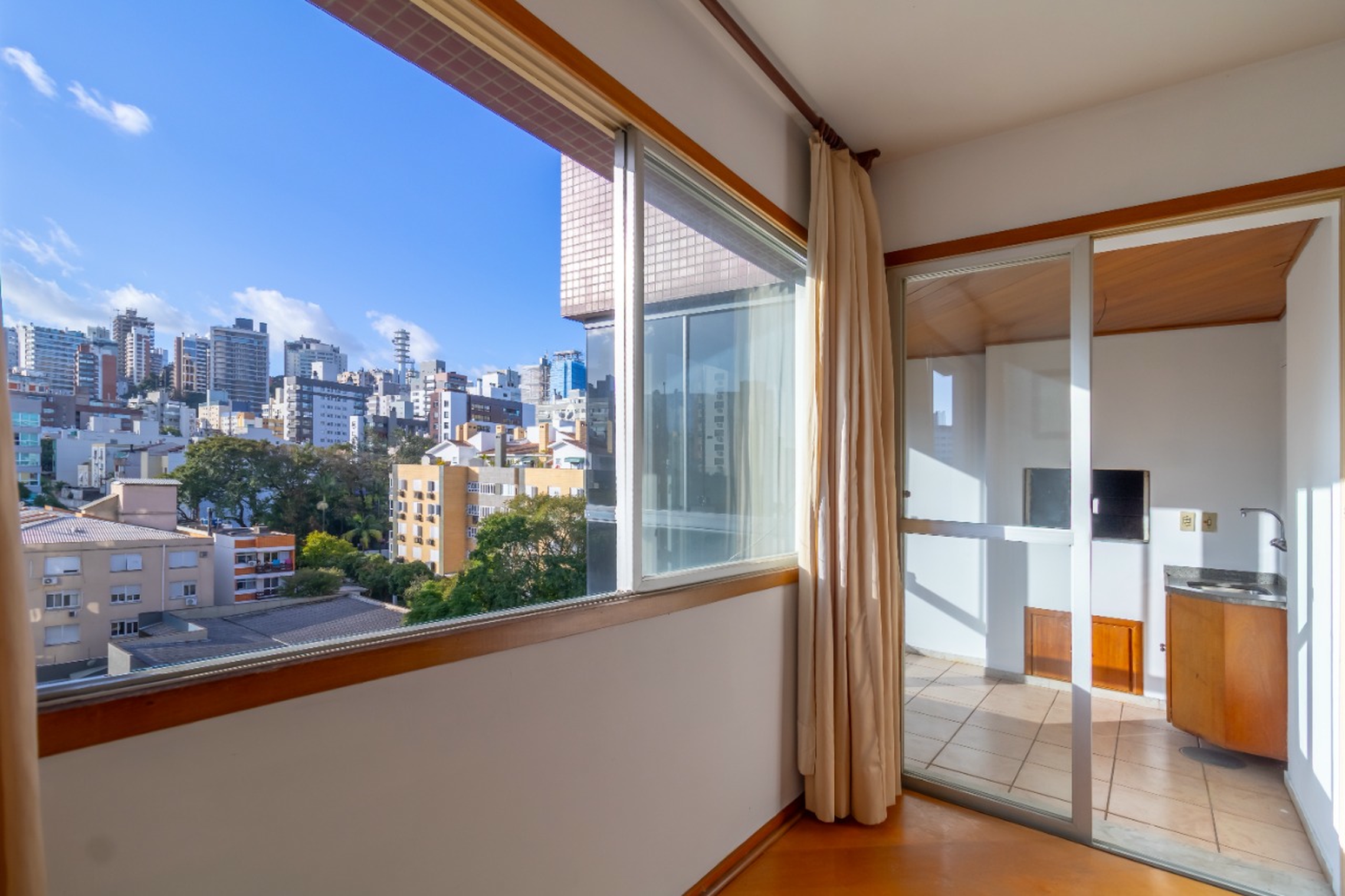 R$ 795.000 - OPORTUNIDADE - &Oacute;TIMO APARTAMENTO - 108M2 - 3 DORM - SU&Iacute;TE - 2 VAGAS Avenida Neusa Goulart Brizola Porto Alegre - 