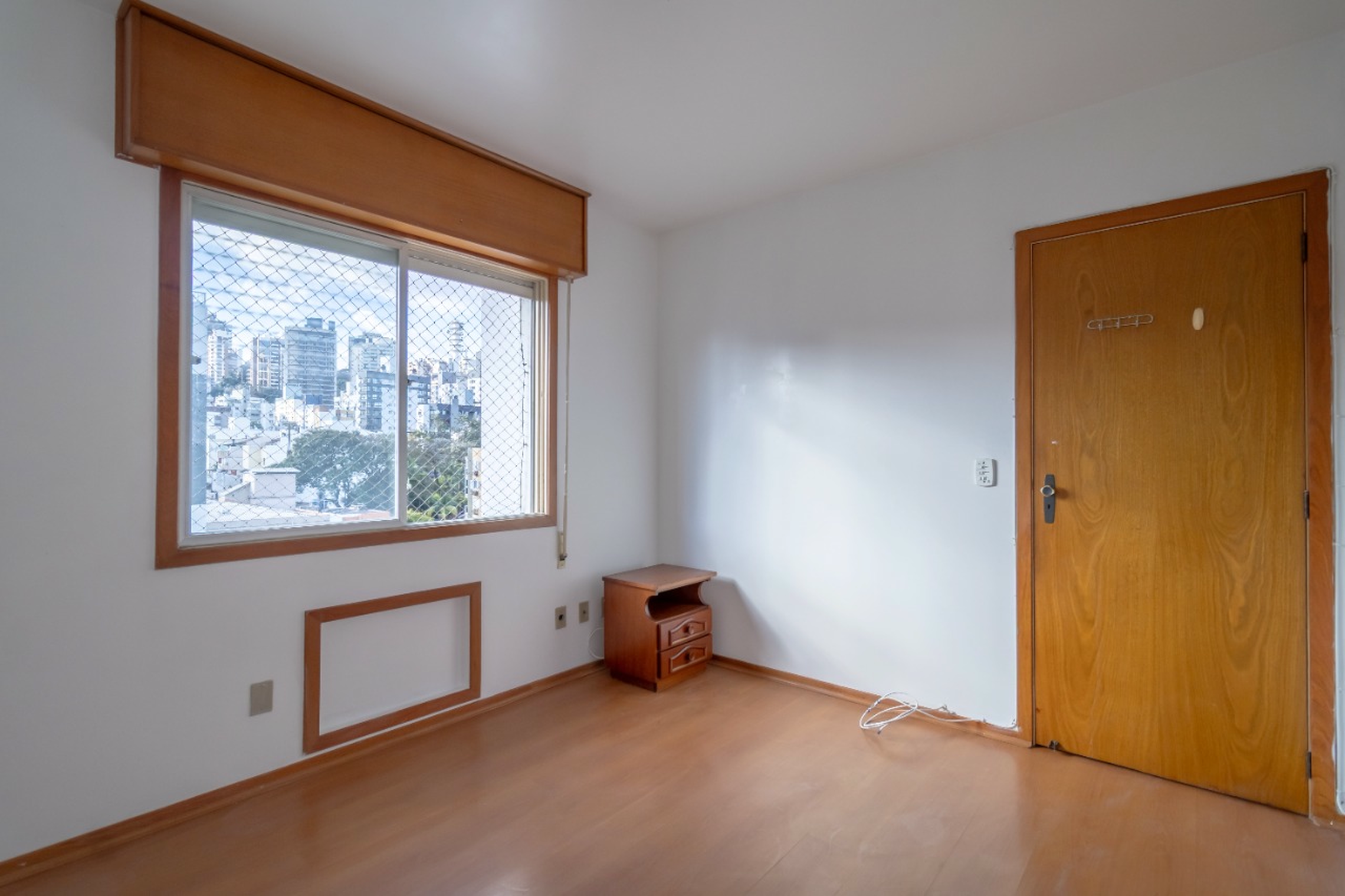 R$ 795.000 - OPORTUNIDADE - &Oacute;TIMO APARTAMENTO - 108M2 - 3 DORM - SU&Iacute;TE - 2 VAGAS Avenida Neusa Goulart Brizola Porto Alegre - 