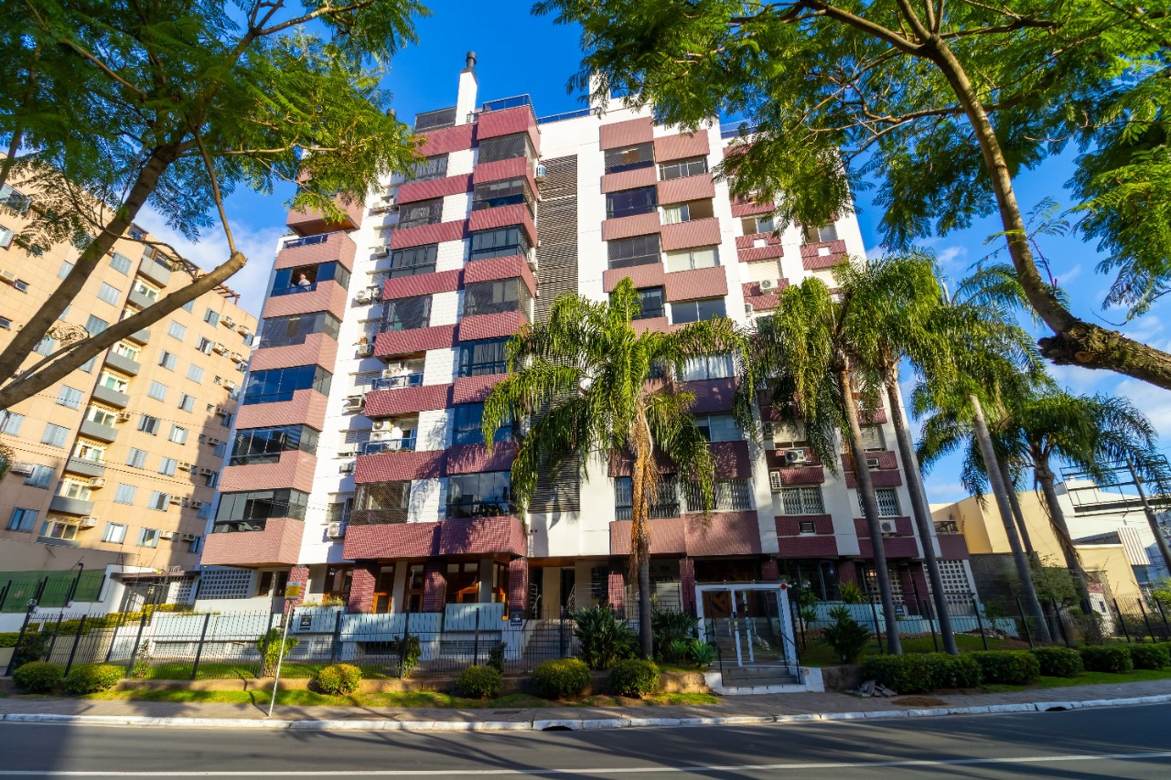 R$ 795.000 - OPORTUNIDADE - &Oacute;TIMO APARTAMENTO - 108M2 - 3 DORM - SU&Iacute;TE - 2 VAGAS Avenida Neusa Goulart Brizola Porto Alegre - 