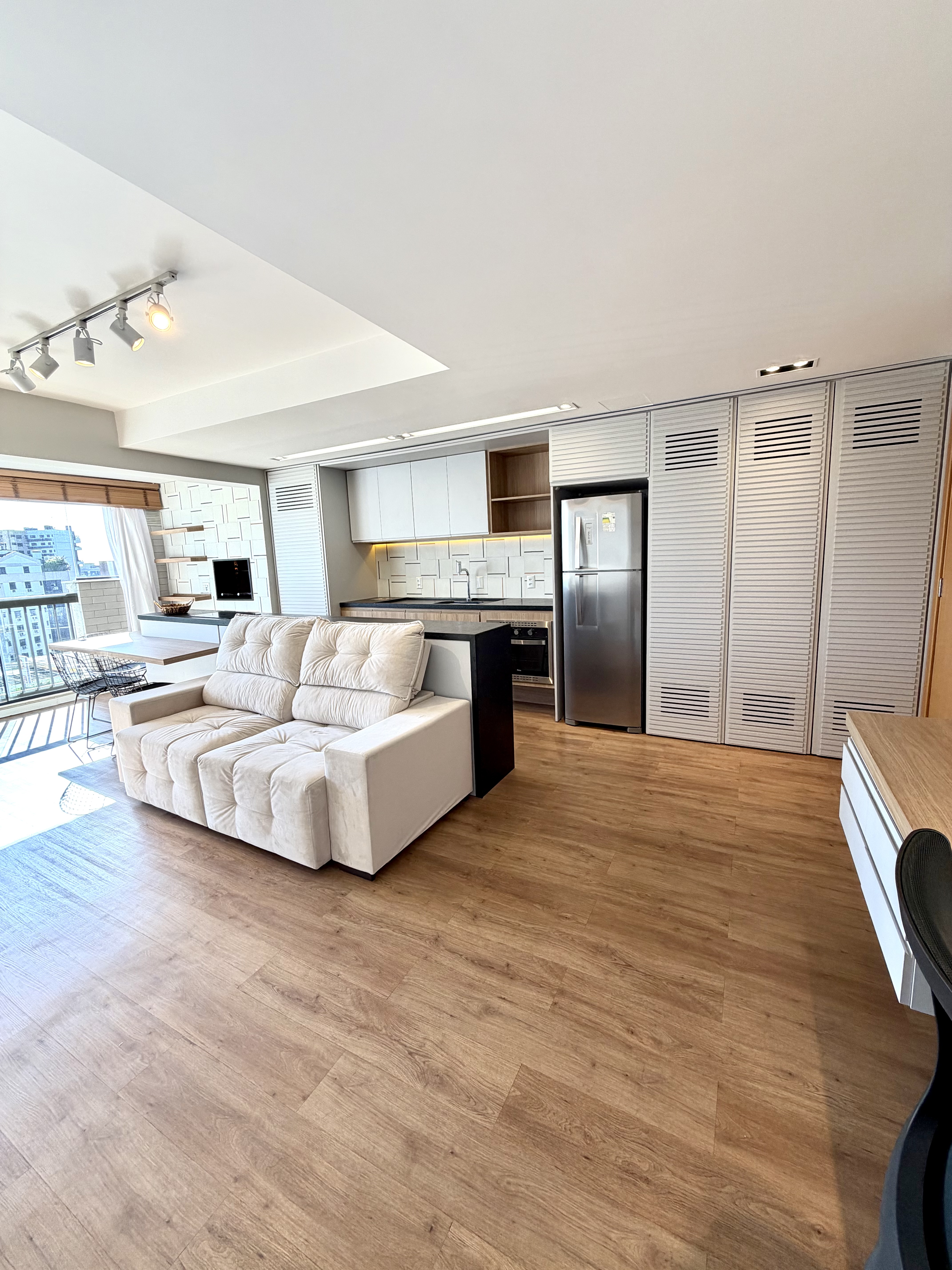 R$ 595.000 - BELO APARTAMENTO - MOBILIADO - 56M2 - 1 DORM - VISTA - INFRA Avenida Luiz Manoel Gonzaga Porto Alegre - 