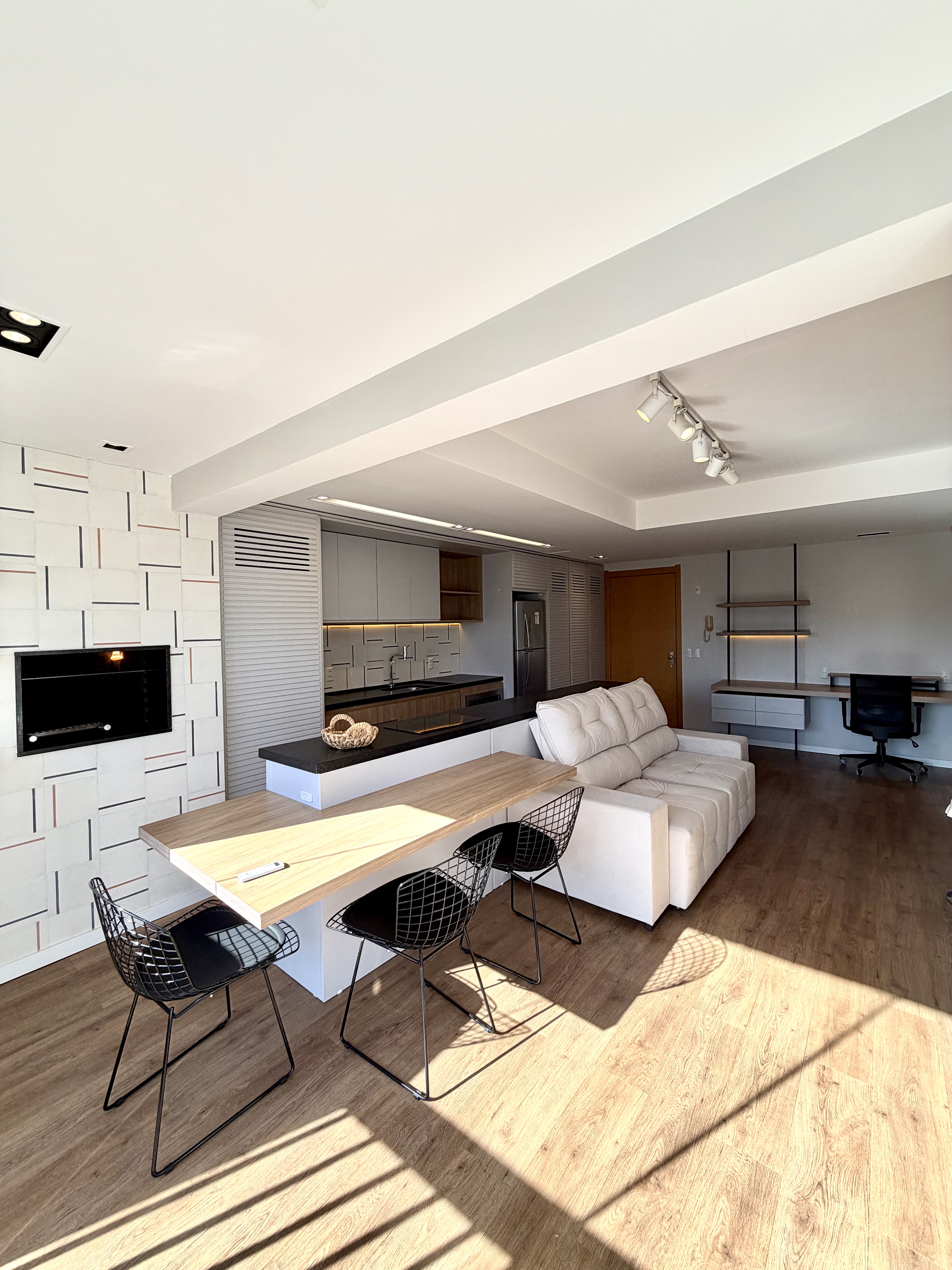 R$ 595.000 - BELO APARTAMENTO - MOBILIADO - 56M2 - 1 DORM - VISTA - INFRA Avenida Luiz Manoel Gonzaga Porto Alegre - 