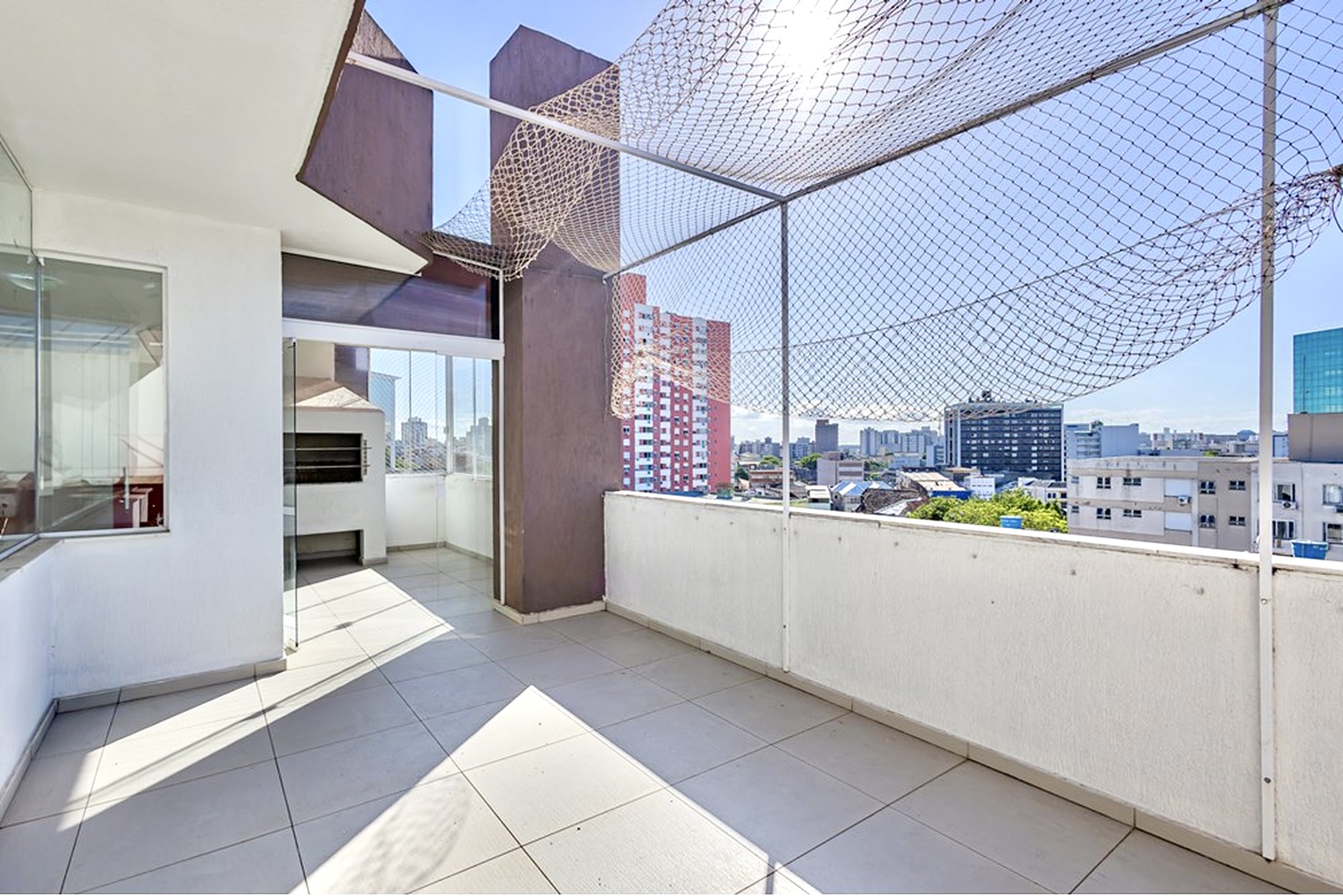 R$ 650.000 - PRE&Ccedil;O INCR&Iacute;VEL - COBERTURA - 148M2 - 2 DORM - TERRA&Ccedil;O - 1 VAGA Rua Leopoldo Bier Porto Alegre - 