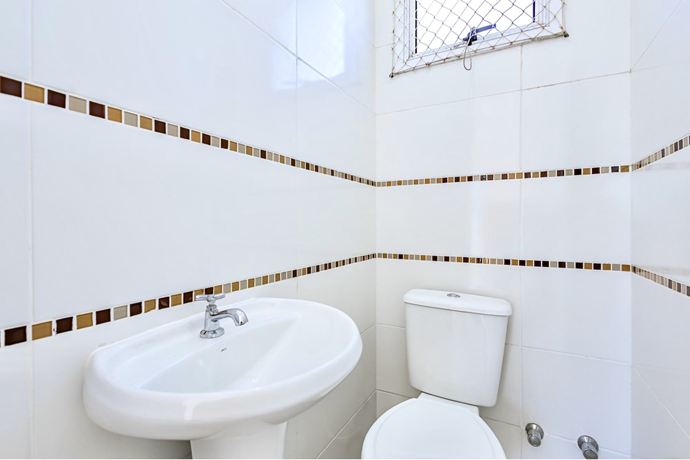 R$ 650.000 - PRE&Ccedil;O INCR&Iacute;VEL - COBERTURA - 148M2 - 2 DORM - TERRA&Ccedil;O - 1 VAGA Rua Leopoldo Bier Porto Alegre - 