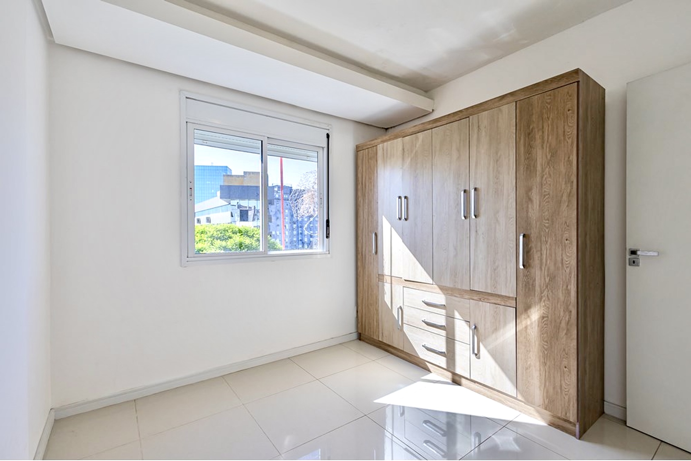 R$ 650.000 - PRE&Ccedil;O INCR&Iacute;VEL - COBERTURA - 148M2 - 2 DORM - TERRA&Ccedil;O - 1 VAGA Rua Leopoldo Bier Porto Alegre - 