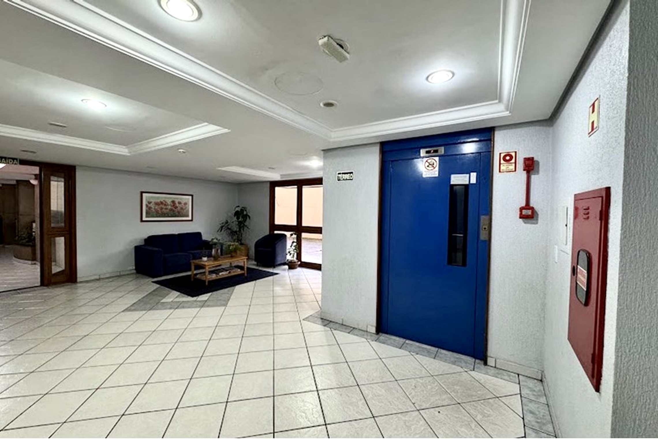 R$ 445.000 - &Oacute;TIMO APARTAMENTO - 66M2 - 2 DORM - SU&Iacute;TE - CHURRASQUEIRA - 1 VAGA - INFRA Rua José do Patrocínio Porto Alegre - 