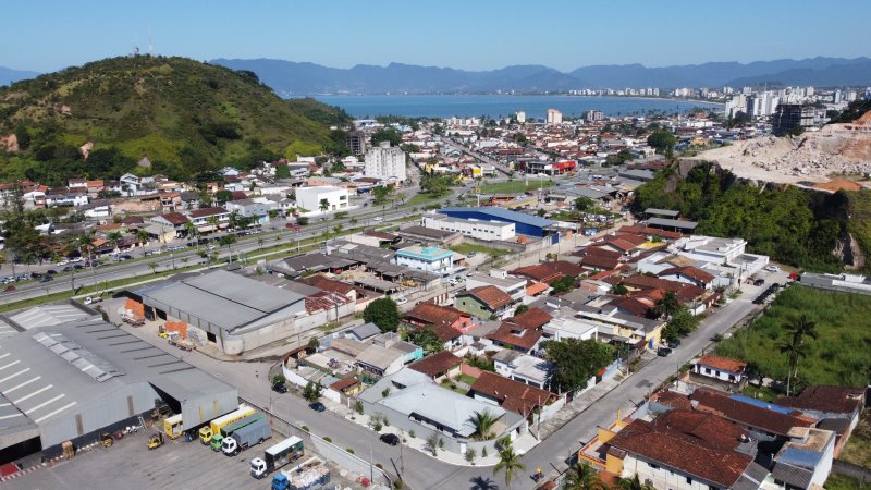 🏡 A Casa Perfeita Que Voc&ecirc; Procurava  Caraguatatuba - 