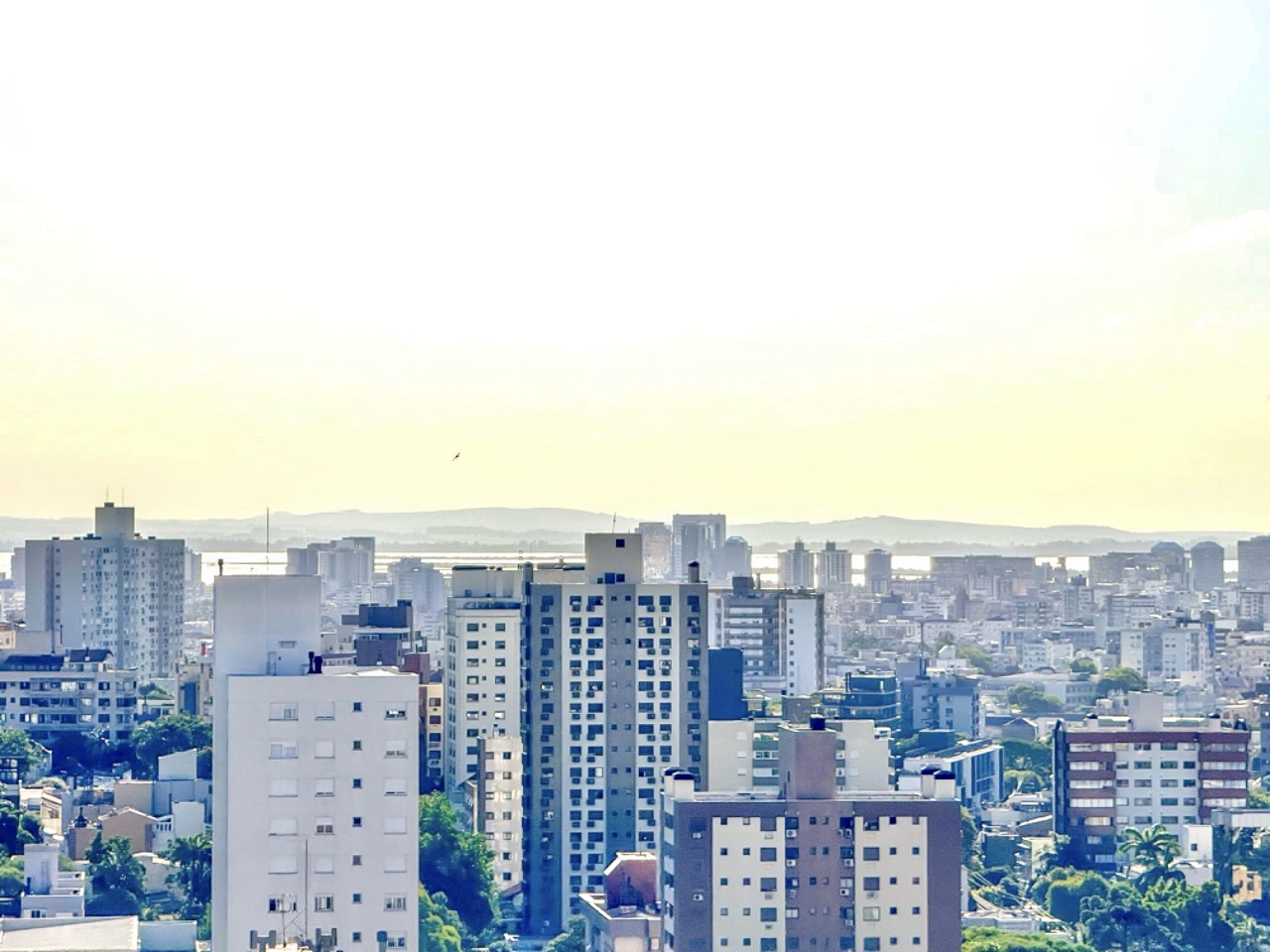 R$ 995.000 - LIND&Iacute;SSIMO APARTAMENTO - 79M2 - 2 DORM - SU&Iacute;TE - VISTA - 2 VAGAS Avenida Lageado Porto Alegre - 