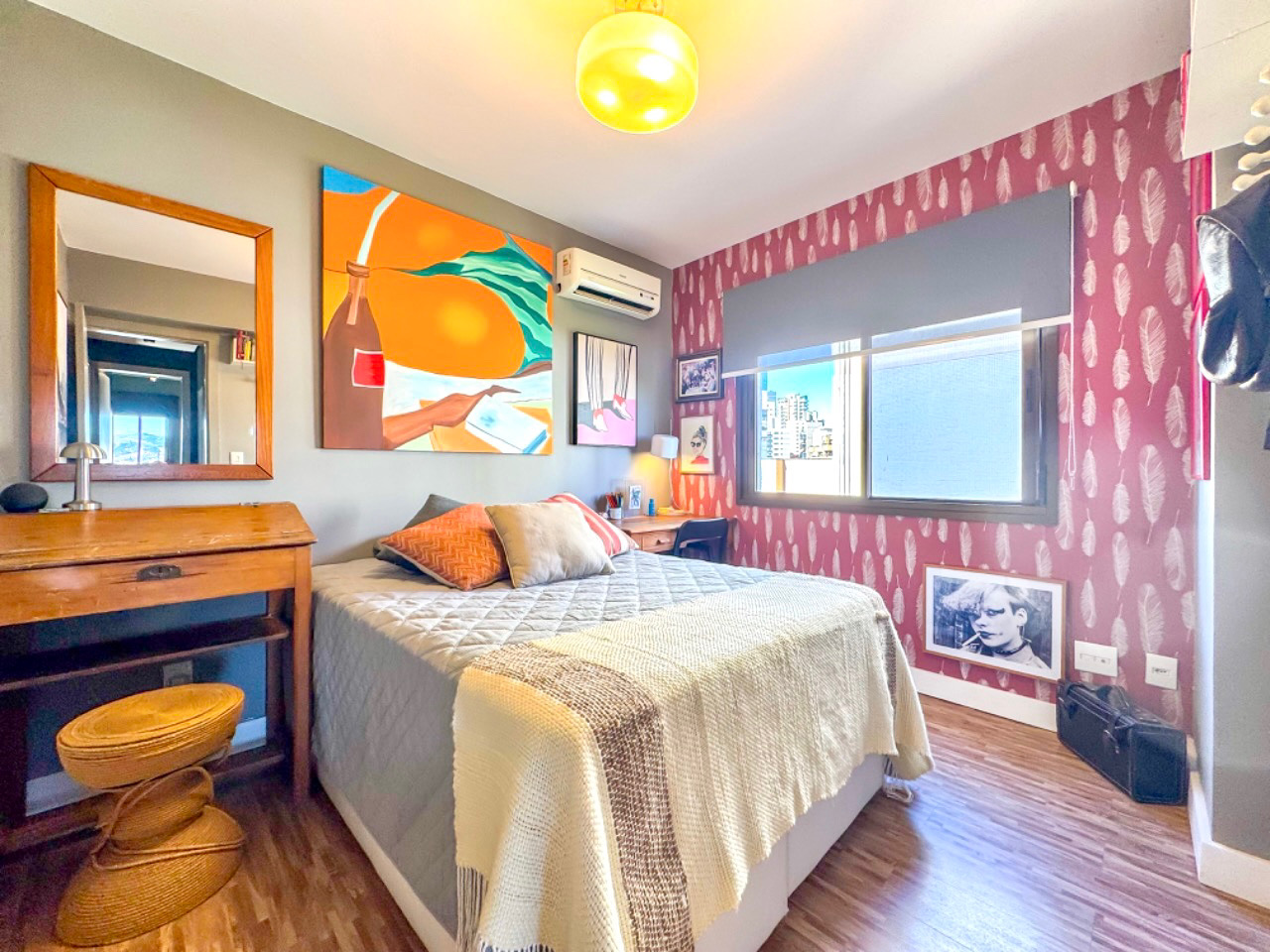 R$ 995.000 - LIND&Iacute;SSIMO APARTAMENTO - 79M2 - 2 DORM - SU&Iacute;TE - VISTA - 2 VAGAS Avenida Lageado Porto Alegre - 