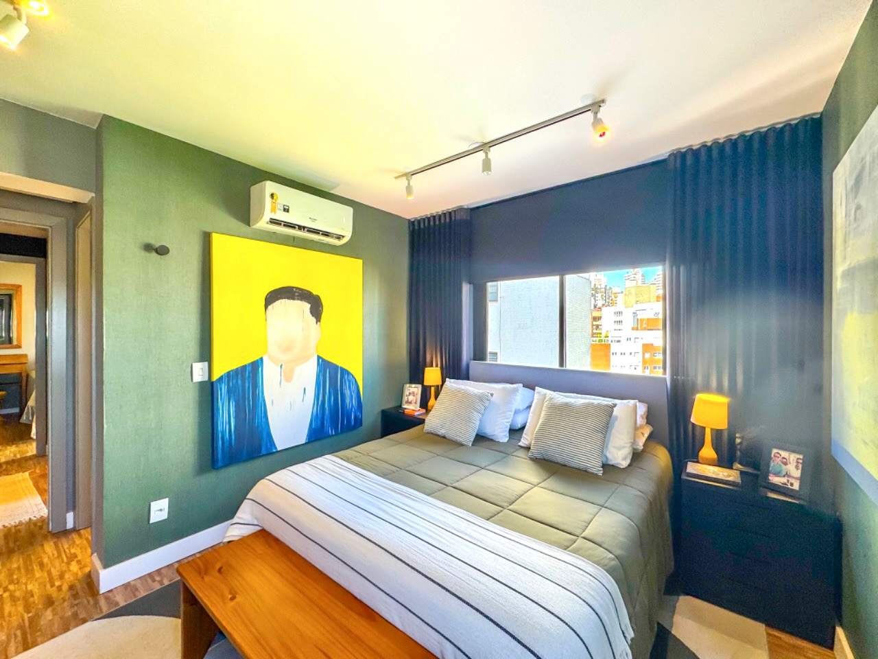 R$ 995.000 - LIND&Iacute;SSIMO APARTAMENTO - 79M2 - 2 DORM - SU&Iacute;TE - VISTA - 2 VAGAS Avenida Lageado Porto Alegre - 