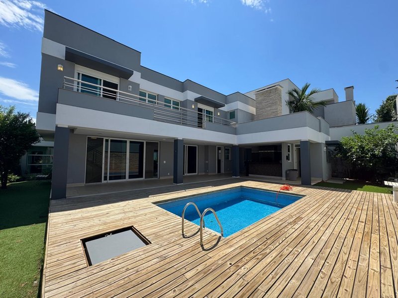 SOBRADO DE LUXO &Agrave; VENDA NO SWISS PARK, CAMPINAS-SP Rodovia Anhangüera Campinas - 