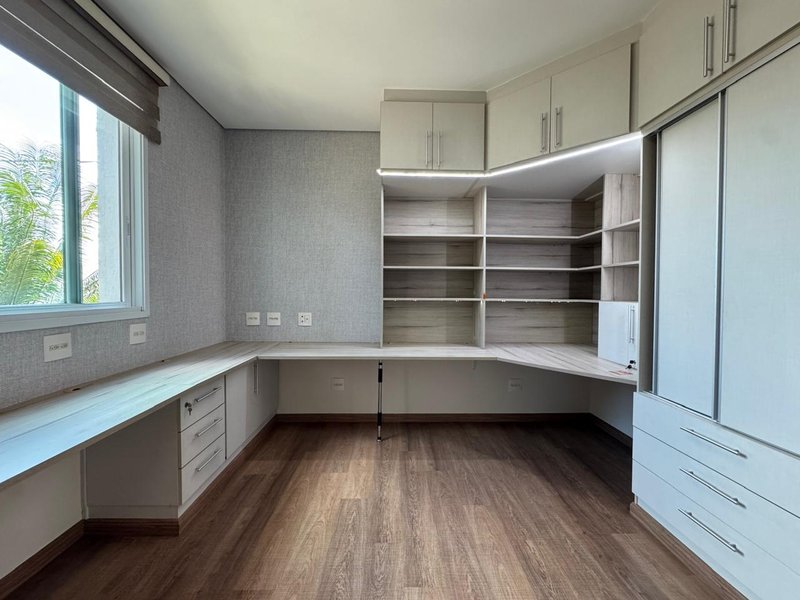 SOBRADO DE LUXO &Agrave; VENDA NO SWISS PARK, CAMPINAS-SP Rodovia Anhangüera Campinas - 