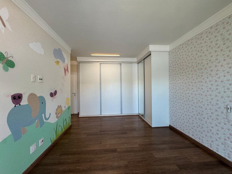 SOBRADO DE LUXO &Agrave; VENDA NO SWISS PARK, CAMPINAS-SP Rodovia Anhangüera Campinas - 