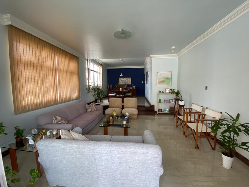 APARTAMENTO 4 QUARTOS SU&Iacute;TE VARANDA NASCENTE 2 GARAGENS ELEVADOR &Agrave; VENDA NA BARRA! Avenida Princesa Isabel Salvador - 