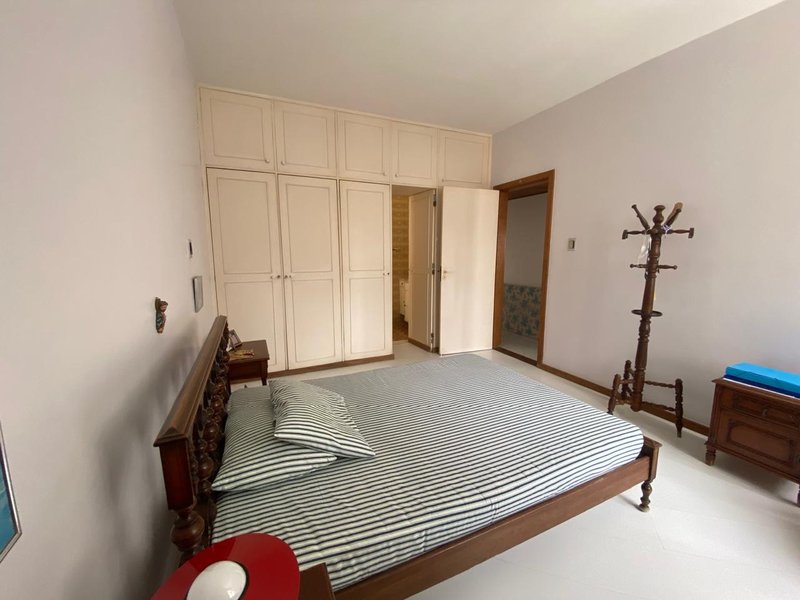 APARTAMENTO 4 QUARTOS SU&Iacute;TE VARANDA NASCENTE 2 GARAGENS ELEVADOR &Agrave; VENDA NA BARRA! Avenida Princesa Isabel Salvador - 