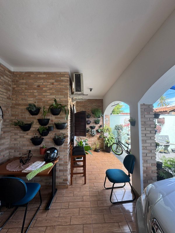 🏡 Casa em condom&iacute;nio a apenas 200 metros da praia  Caraguatatuba - 