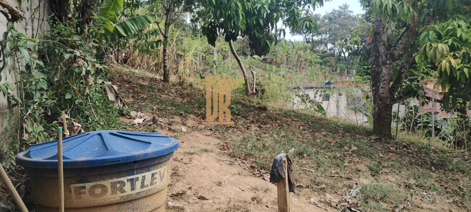 &nbsp;Ch&aacute;cara com 4.500m&sup2; na zona norte de S&atilde;o Jos&eacute; dos Campos- SP com 2 casas  São José dos Campos - 