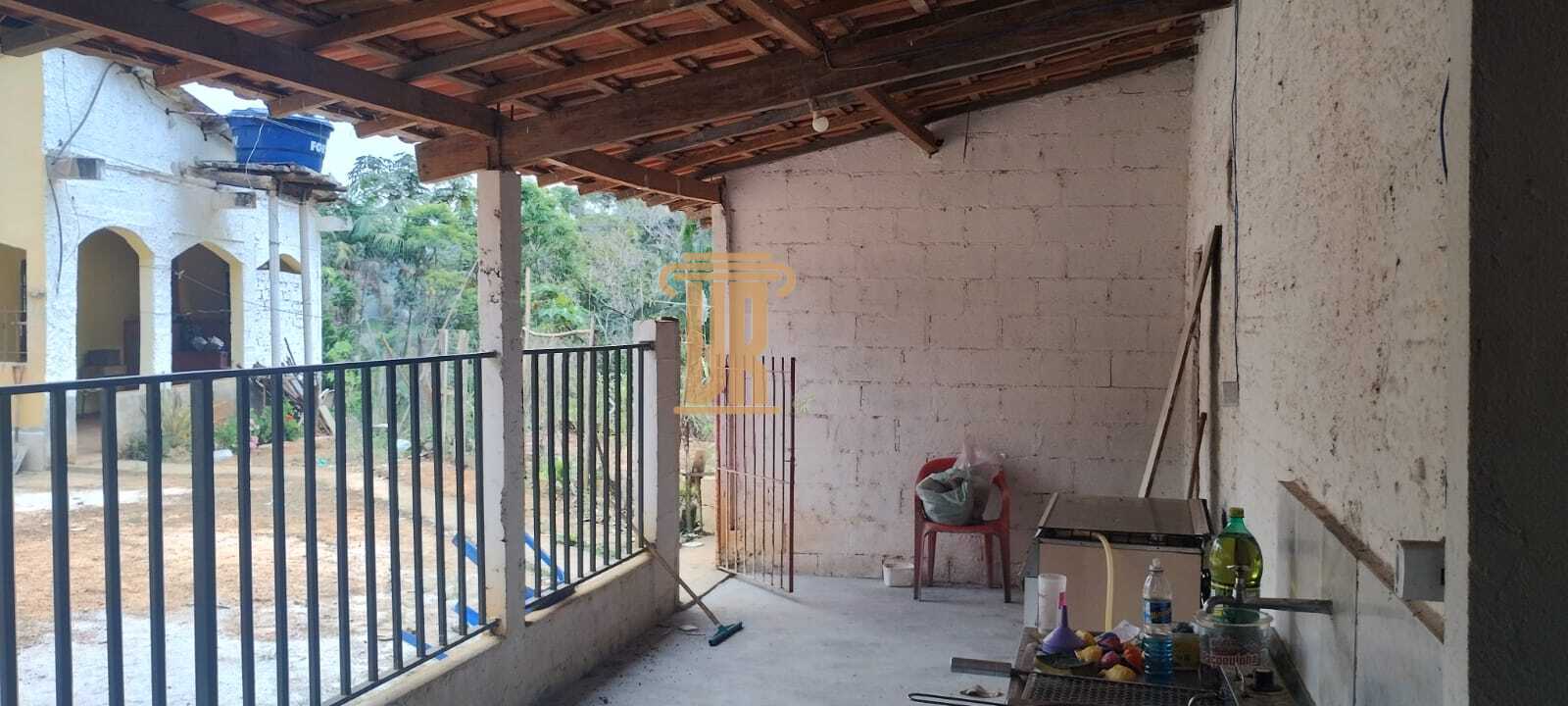 &nbsp;Ch&aacute;cara com 4.500m&sup2; na zona norte de S&atilde;o Jos&eacute; dos Campos- SP com 2 casas  São José dos Campos - 