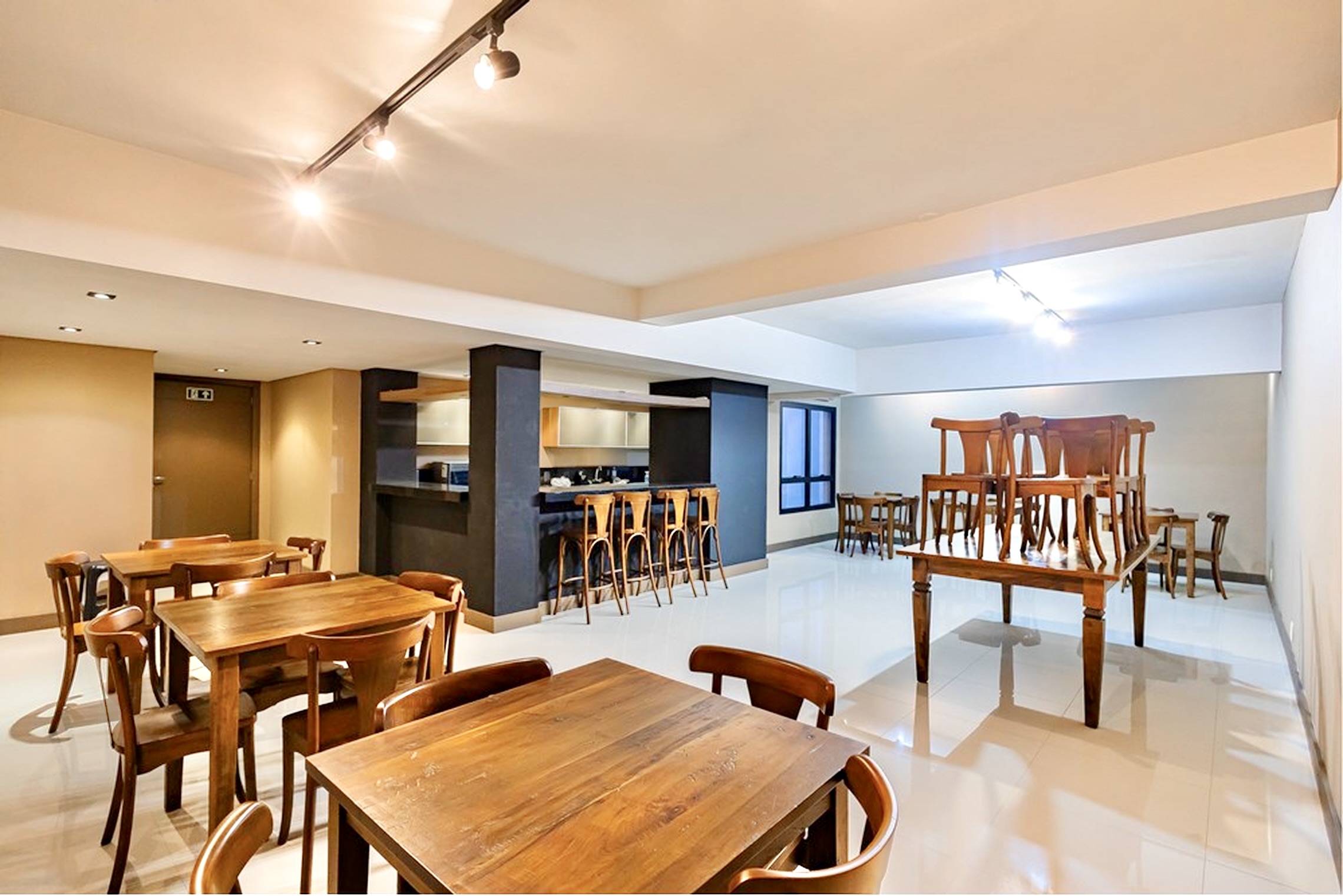 R$ 1.195.000 - MARAVILHOSO APARTAMENTO - 98M2 - 3 DORM - SU&Iacute;TE - VISTA - 2 VAGAS Rua Coronel Camisão Porto Alegre - 