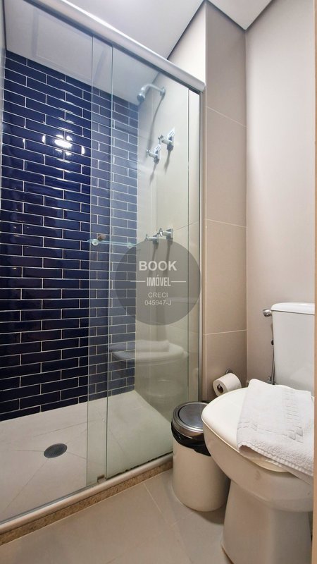 Oportunidade na Quadra da Praia!   Av. Mal. Floriano Peixoto Santos - 