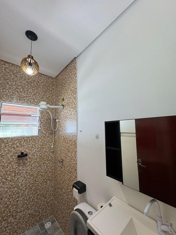 🏡 Ed&iacute;cula &agrave; venda no Massagua&ccedil;u  Caraguatatuba - 