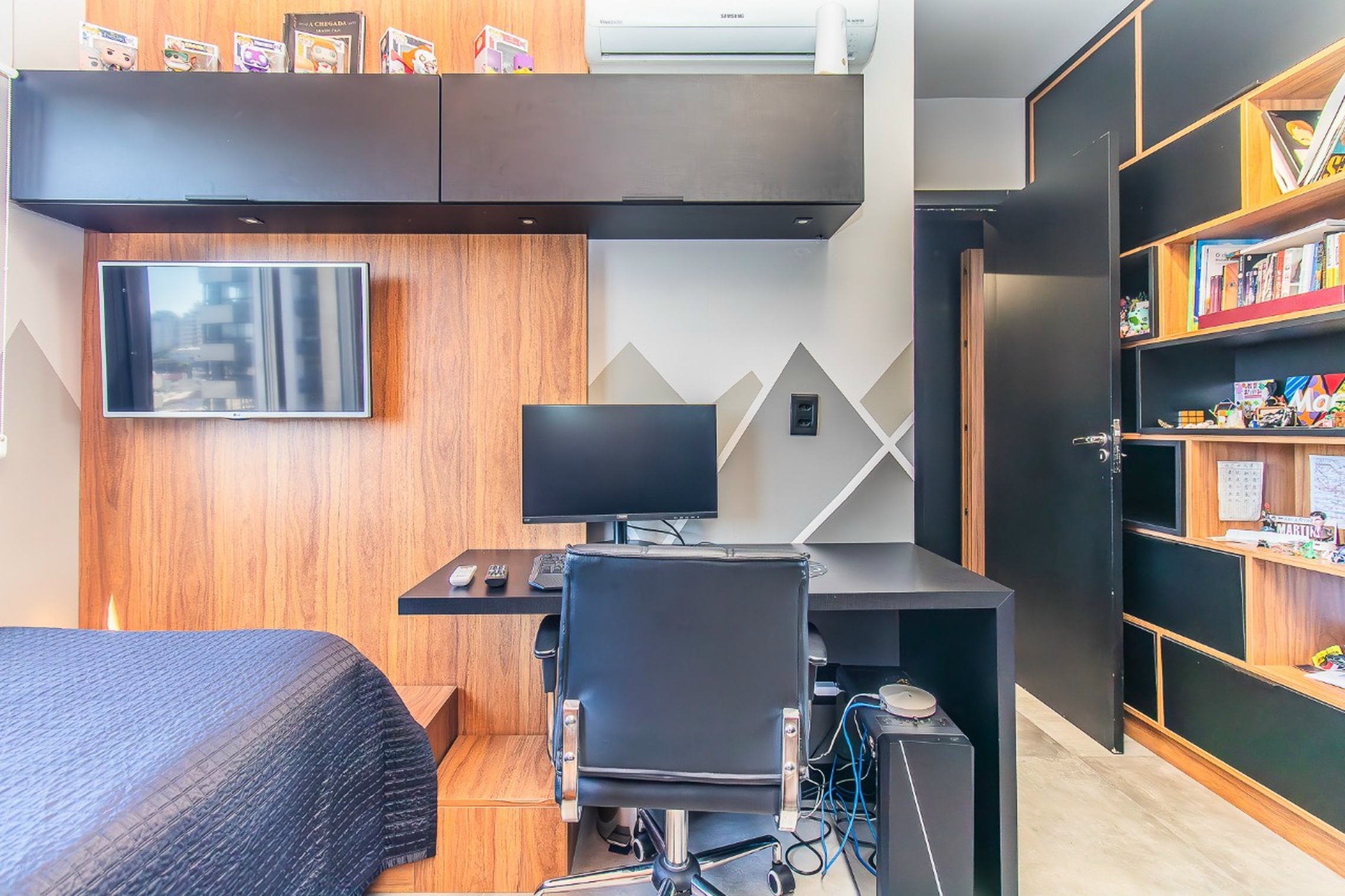 R$ 1.495.000 - COBERTURA DUPLEX - MOBILIADA - 129M2 - 2 SU&Iacute;TES - VISTA - INFRA - 2 VAGAS Rua Doutor Veridiano Farias Porto Alegre - 