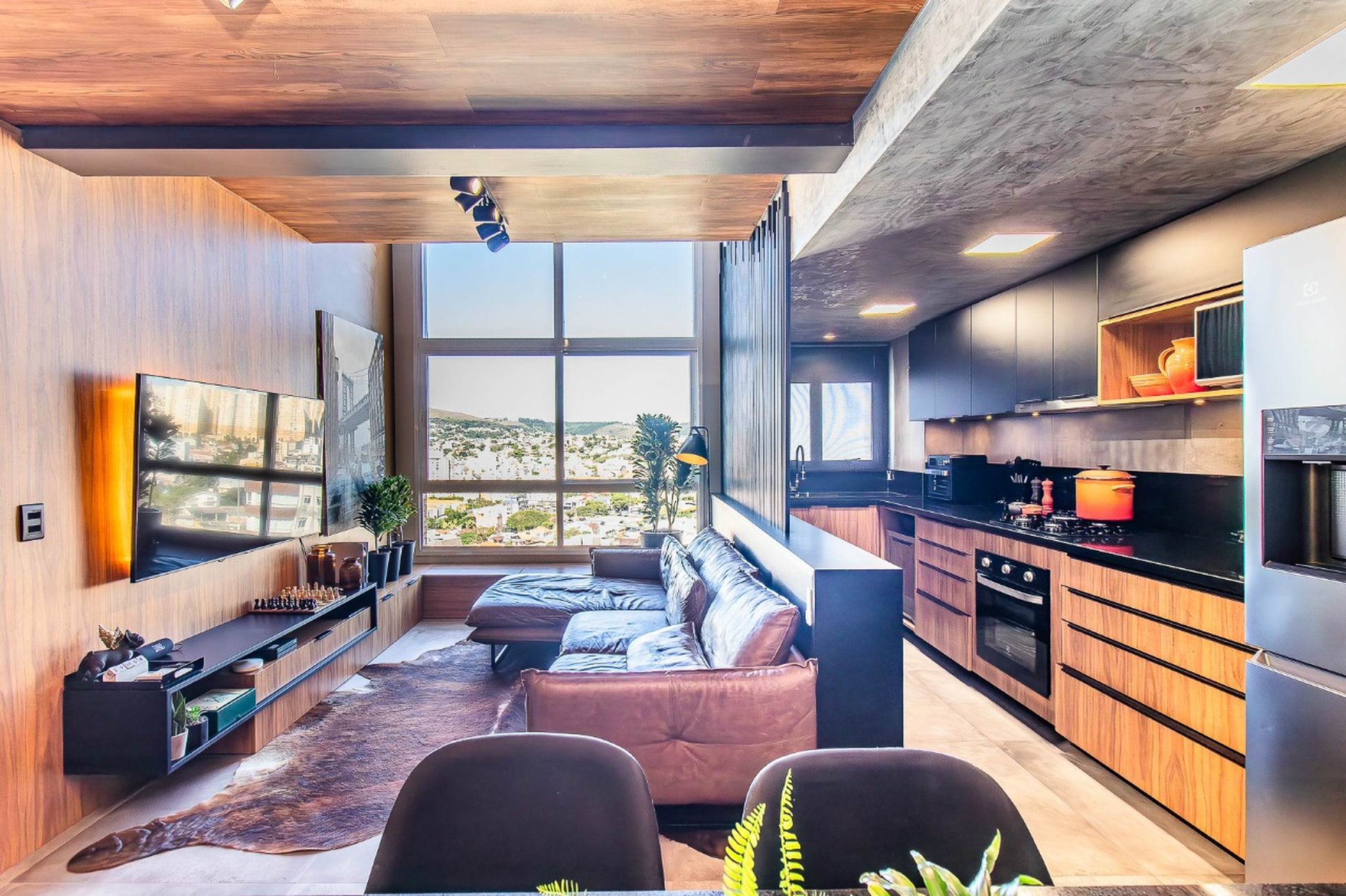 R$ 1.495.000 - COBERTURA DUPLEX - MOBILIADA - 129M2 - 2 SU&Iacute;TES - VISTA - INFRA - 2 VAGAS Rua Doutor Veridiano Farias Porto Alegre - 