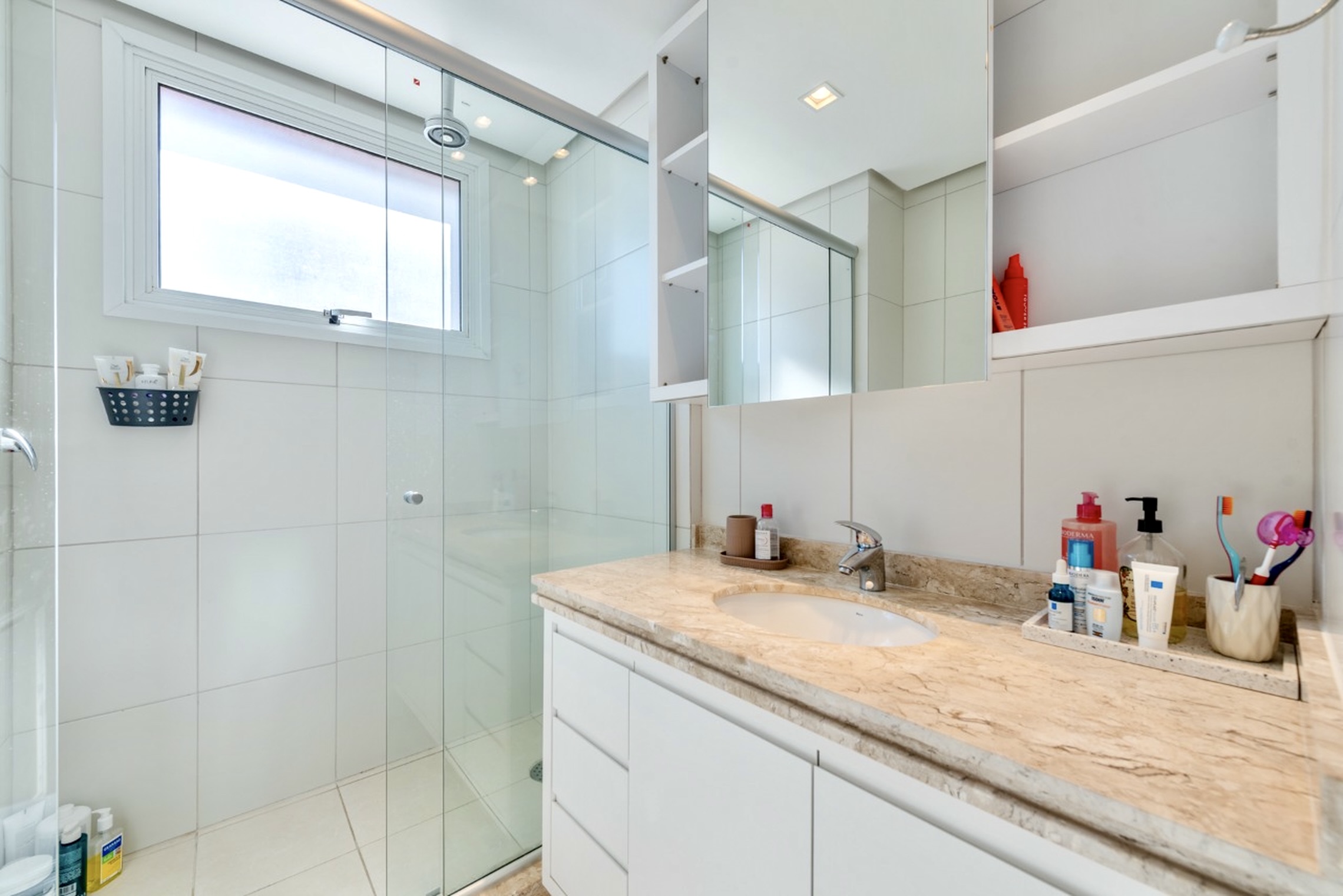 R$ 1.495.000 - &Aacute;PICE - APARTAMENTO - MOBILIADO - ANDAR ALTO - 97M2 - 2 DORM - 2 VAGAS Rua Doutor Freire Alemão Porto Alegre - 