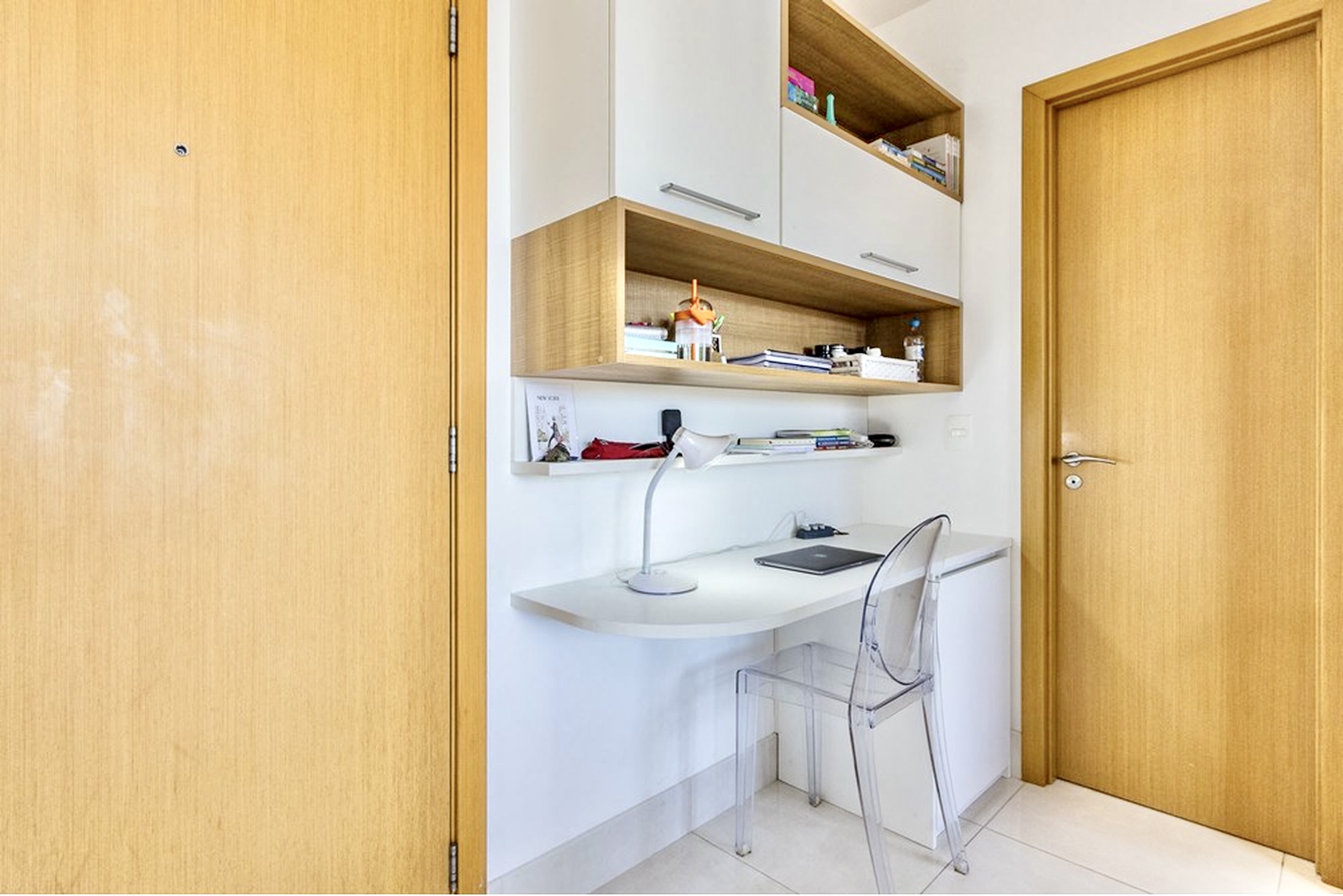 R$ 450.000 - LINDO APARTAMENTO - MOBILIADO - 39M2 - 1 DORM - VISTA - INFRA - 1 VAGA Rua Coronel André Belo Porto Alegre - 