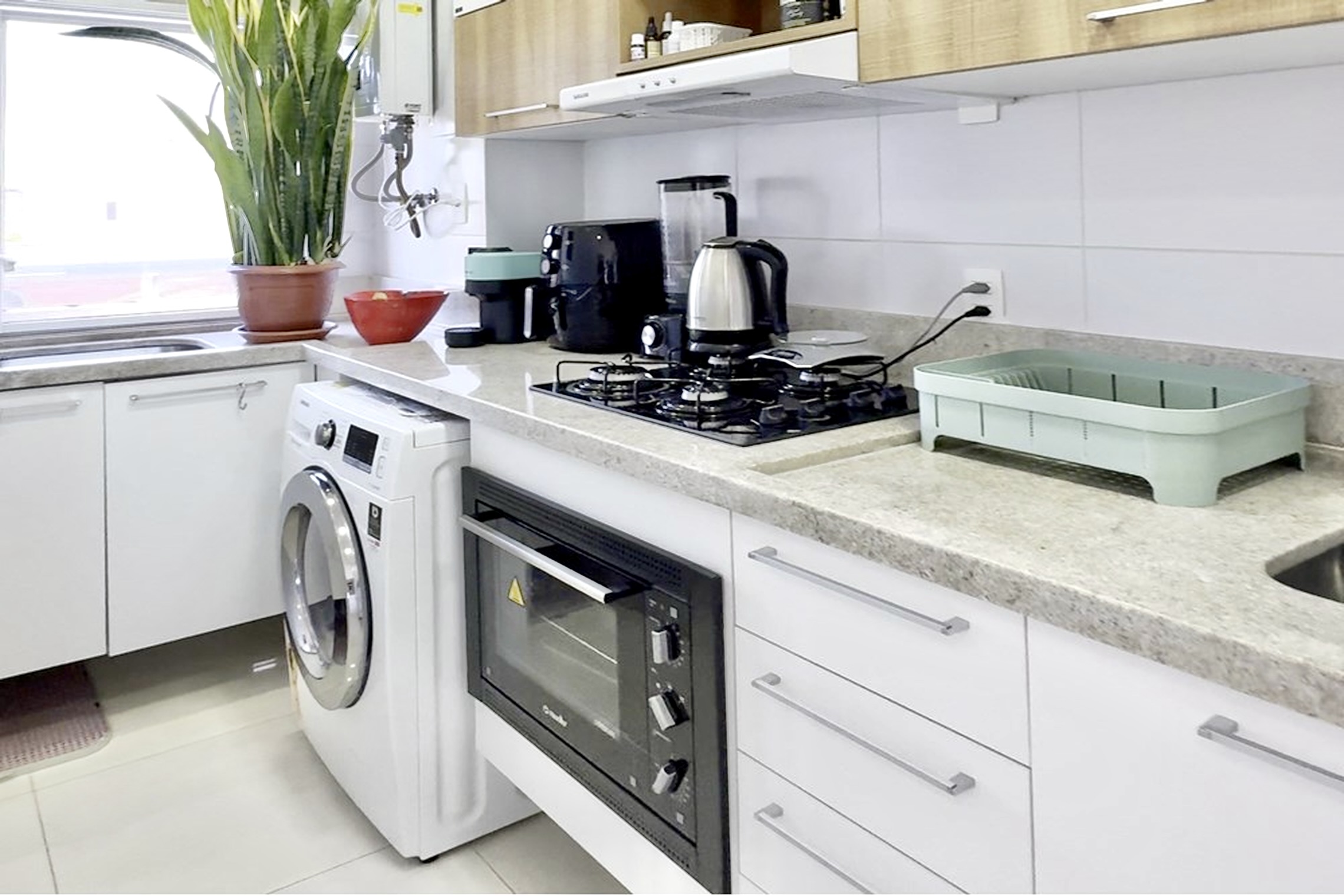 R$ 450.000 - LINDO APARTAMENTO - MOBILIADO - 39M2 - 1 DORM - VISTA - INFRA - 1 VAGA Rua Coronel André Belo Porto Alegre - 